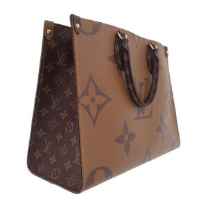 Louis Vuitton Monogram Go the Bag On Giant